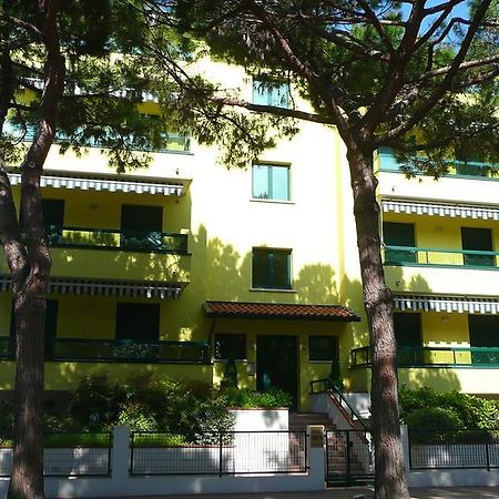 Residence Pineta - Agenzia Cocal كاوْرلي المظهر الخارجي الصورة