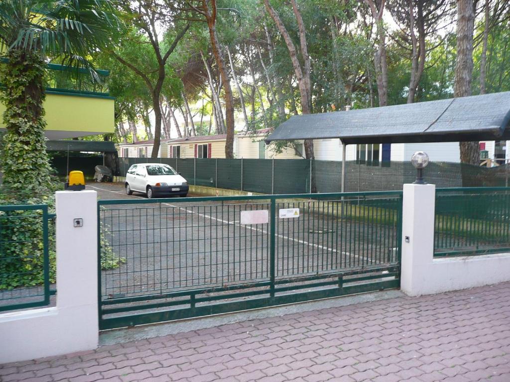 Residence Pineta - Agenzia Cocal كاوْرلي المظهر الخارجي الصورة